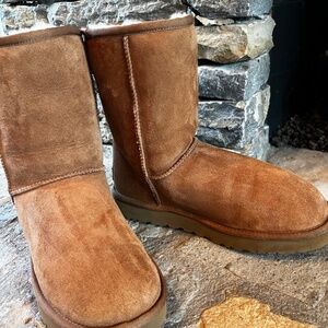 UGG Sheepskin Womens Boot